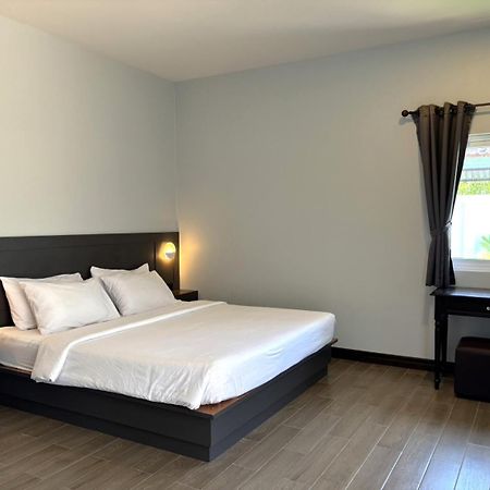 Blue Aura Pool Villa Nai Yang ภายนอก รูปภาพ