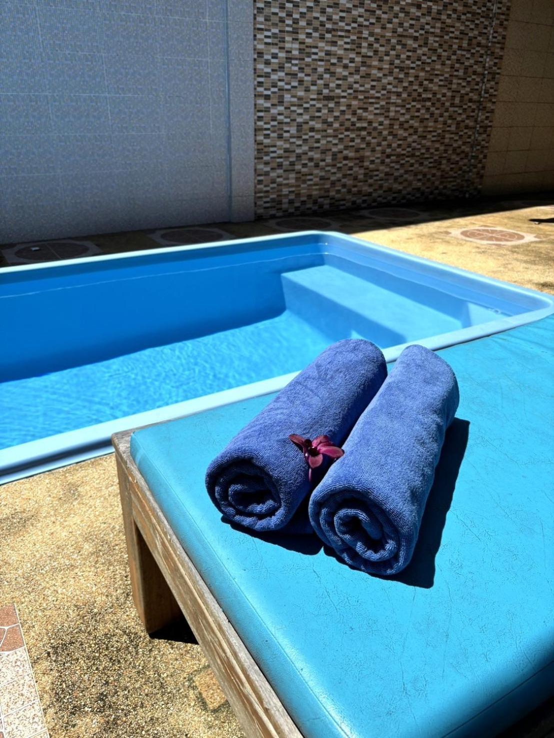 Blue Aura Pool Villa Nai Yang ภายนอก รูปภาพ