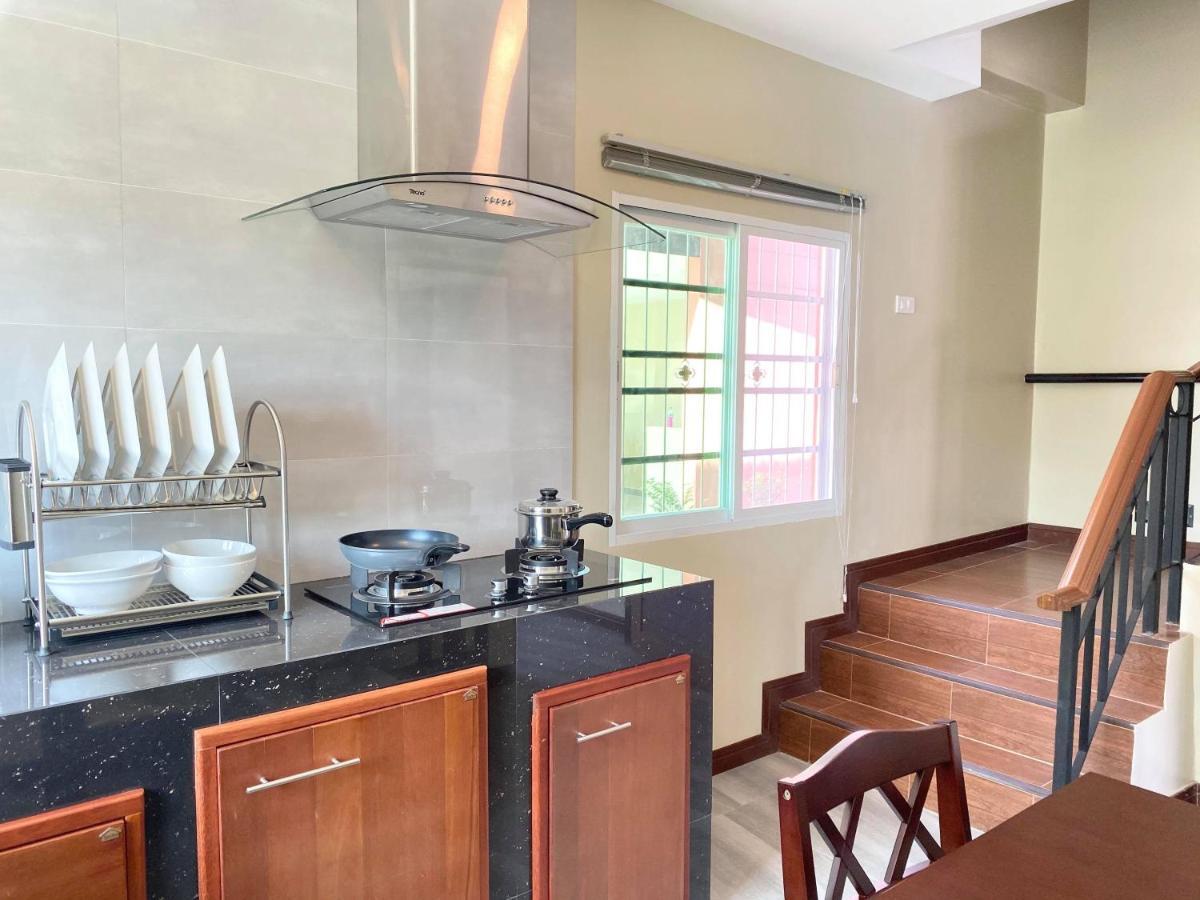 Blue Aura Pool Villa Nai Yang ภายนอก รูปภาพ